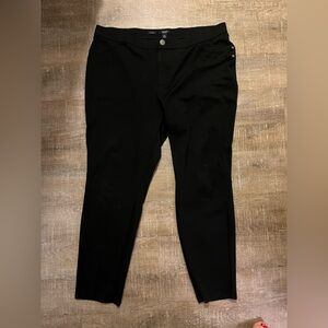 Simply Vera Vera Wang Black Skinny Pants